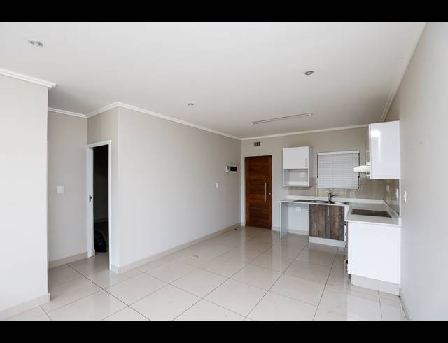 2 BEDROOM APARTMENT FOR SALE IN UMHLANGA CENTRAL